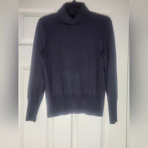 Banana Republic M Petite LeadGray Lsl Turtleneck SILKCASHMEREBlend Women Sweater